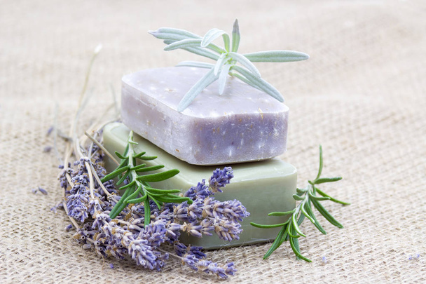 natural soap with herbs - Foto, Bild