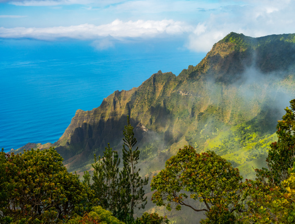 Vista panorámica del valle del Kalalau Kauai
 - Foto, imagen