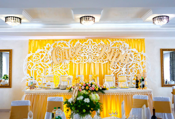 A banquet hall, a wedding hall, a beautiful interior for the wedding - Photo, Image
