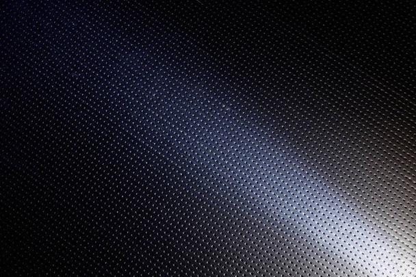 Diagonální jasný paprsek světla na fialovém pozadí - Fotografie, Obrázek