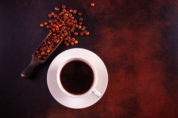 Osvěžující ranní kávu s cukrovinkami. Lze použít jako pozadí - Fotografie, Obrázek