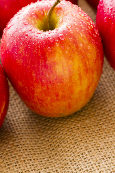 Red apples - Фото, зображення