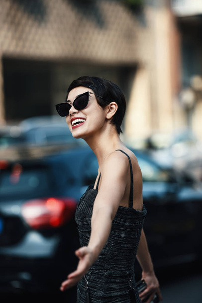 september 20, 2018: Mailand, italien - street style outfit während der Mailänder Modewoche - mfwss19 - Foto, Bild