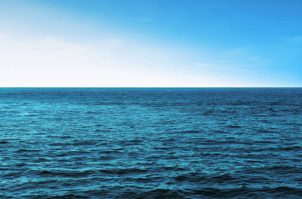 Mooie blauwe zeegezicht achtergrond - Foto, afbeelding