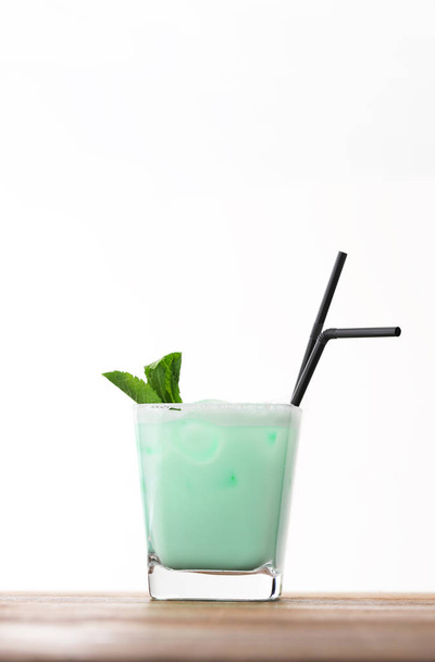 Fresh cold cocktail with cream and ice cubes - Foto, Imagen