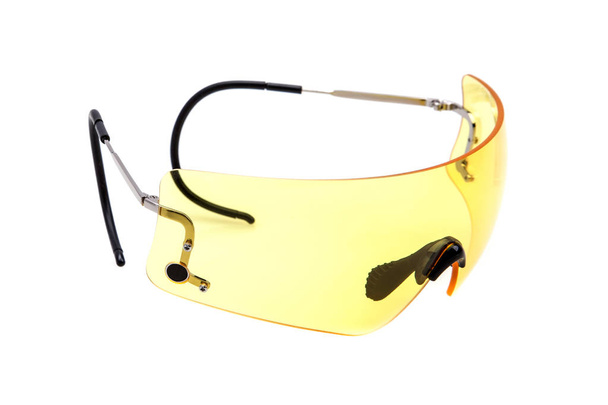 προστατευτικά γυαλιά για σκοποβολή απομονώνονται σε λευκό φόντο - Φωτογραφία, εικόνα