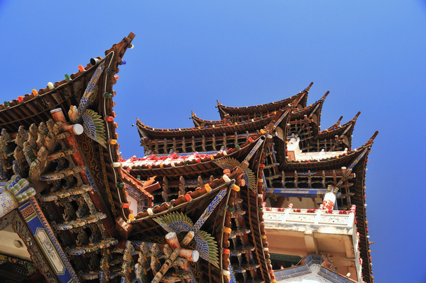 Pavillons et ciel des temples de Chine
 - Photo, image