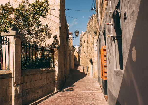 Stadtansicht im Zentrum von siggiewi, malta - Foto, Bild
