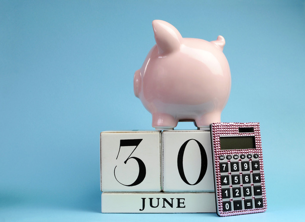 Calendar dátum vége a pénzügyi év június 30-ig, ausztrál adózási évre vagy kiskereskedelmi értékesítése stocktake - Fotó, kép