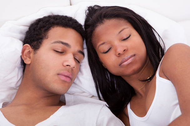Couple Sleeping On Bed - Valokuva, kuva