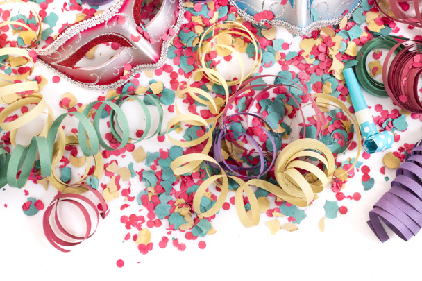 carnival venetian masks with confetti and serpentine streamers. - Photo, Image
