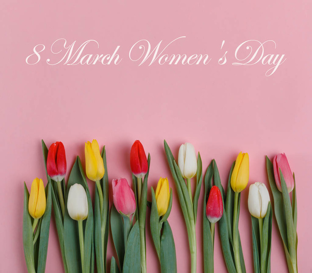 Spring Tulips Flowers Concept. Valentine's Day, Woman's Day, Mother's Day. - Foto, imagen
