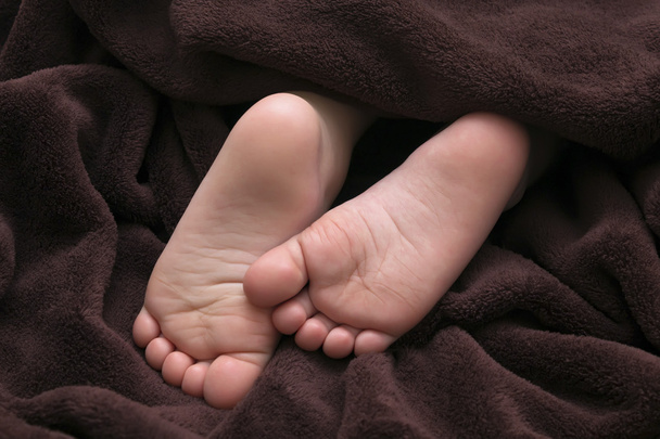 Pés recém-nascidos
 - Foto, Imagem