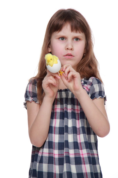 Beautiful girl holding a little chicken - Foto, Imagen
