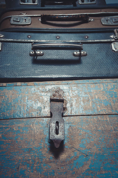 Vintage old suitcases  on top of each other - Foto, Imagem