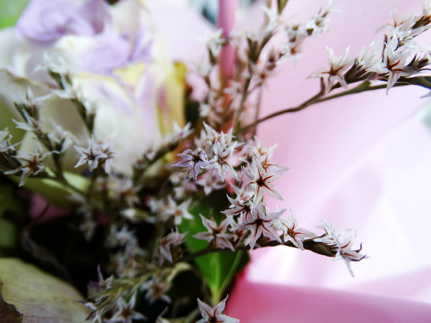 Small Violet Flowers in a Bouquet - Foto, Imagen