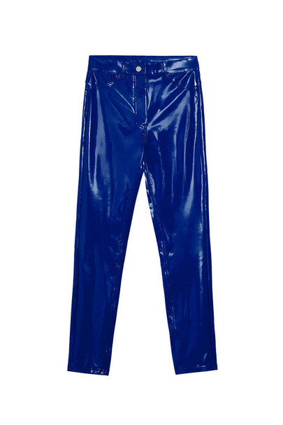 Синие модные кожаные брюки на белом фоне
 - Фото, изображение