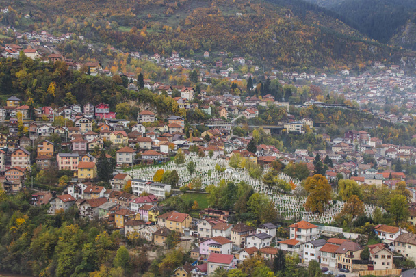 Vista superior de la Baarija es el casco antiguo de Sarajevo y el centro histórico y cultural de la ciudad. Bosnia y Herzegovina
  - Foto, imagen