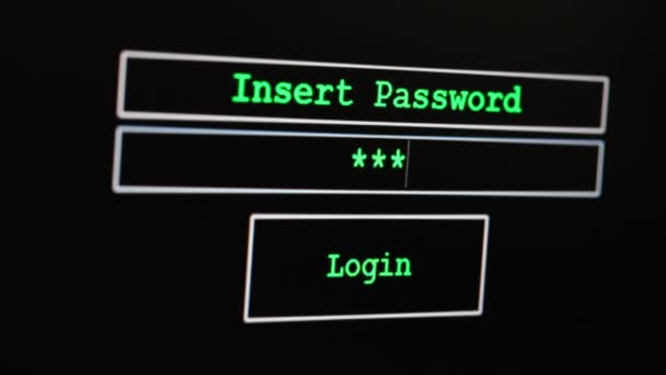 Монитор реального компьютера с системой доступа взломан хакером на чёрном фоне
 - Кадры, видео