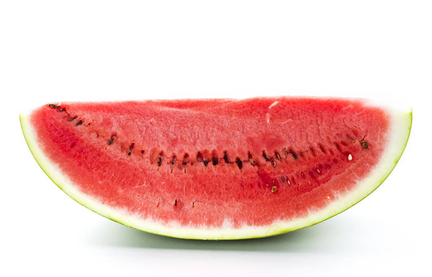 Scheibe Wassermelone isoliert auf weißem Hintergrund - Foto, Bild
