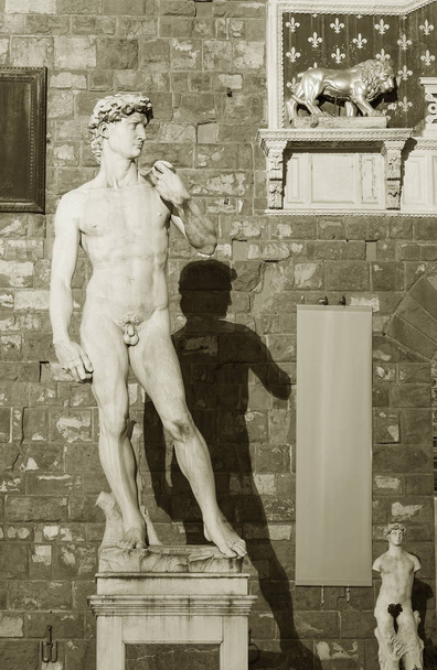 Το αντίγραφο του αγάλματος του Μιχαήλ Άγγελου Δαβίδ. Φλωρεντία, Τοσκάνη, Ιταλία - Φωτογραφία, εικόνα