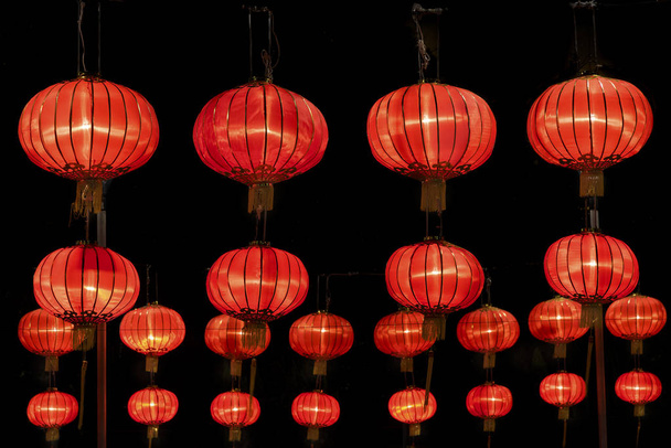Rode Chinese Lantern close-up achtergrond - Foto, afbeelding