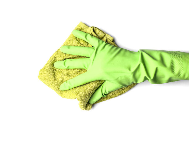 Рука уборщицы с тряпкой на белом фоне
 - Фото, изображение