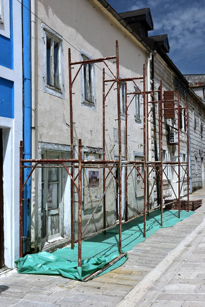 Cetinje, Montengero - 3rd July 2018:Painters on the scaffolding - Photo, Image