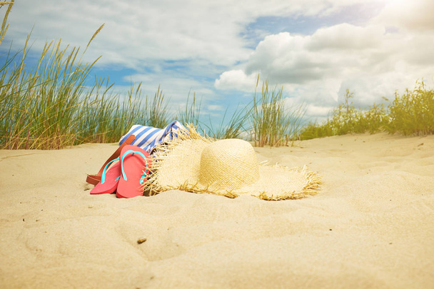 Beach scene,  summer accessories, Summer concept - Foto, afbeelding