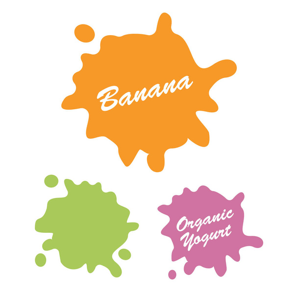 フルーツ ヨーグルトのロゴを設定します。ミルク製品食品いちごチェリーと桃 - ベクター画像
