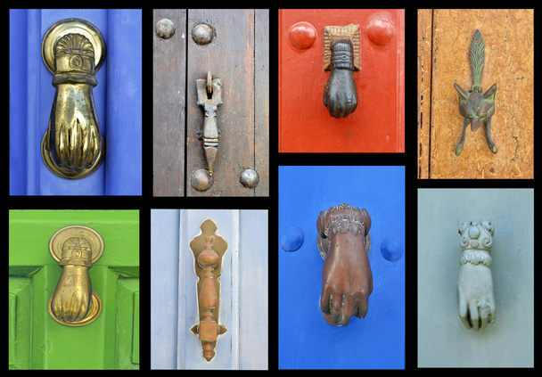 colección de tocadores de puerta viejos
 - Foto, imagen