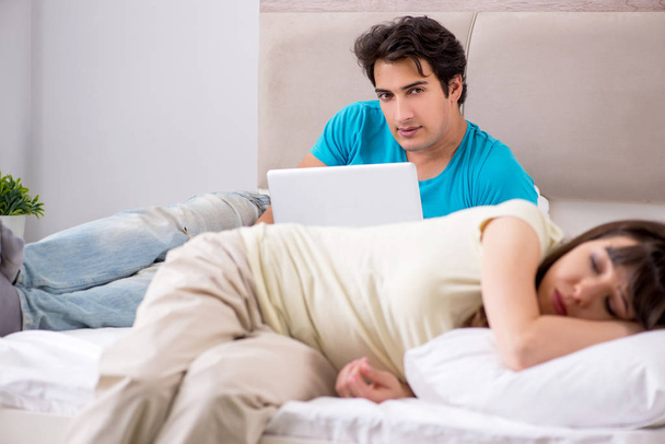Woman feeling lonely with husband - Photo, Image