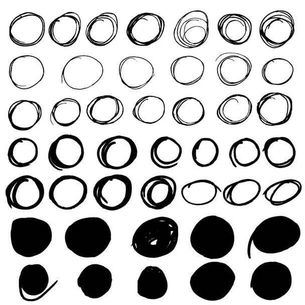 Doodle ha disegnato dei cerchi. Disegnato a mano
  - Vettoriali, immagini