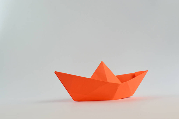 Origami ship for your educative projects or creative publications. - Valokuva, kuva