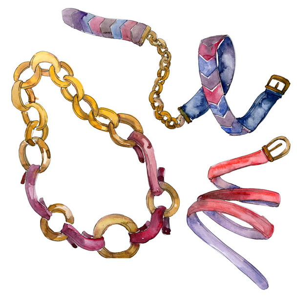 Cinturones de cuero y cadena dorada dibujan ilustración de moda en un fondo de estilo acuarela. Elemento de cinturón aislado
. - Foto, imagen