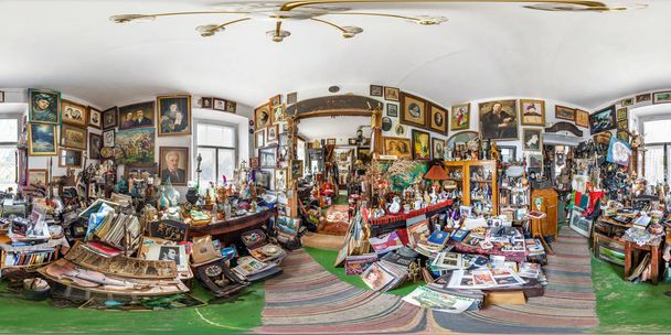 GRODNO, BELARUS - JULY, 2018: Full seamless spherical hdri panorama 360 degrees in the interior of Museum old things in equirectangular projection. ready for VR AR content - Фото, изображение
