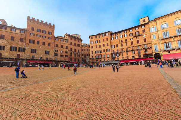 Siena, Campo Square Piazza del Campo, Italy - Фото, зображення