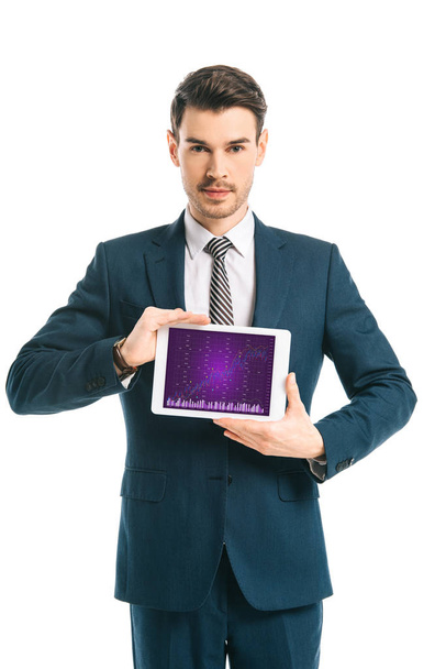 handsome businessman showing digital tablet with graph on screen, isolated on white  - Fotografie, Obrázek