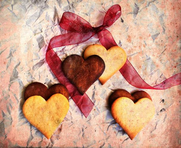 Valentines Day background with heart shaped sugar cookies - Foto, afbeelding