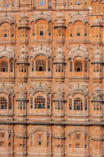 Hawa Mahal, tuulen palatsi Jaipurissa, Rajasthanissa, Intiassa
. - Valokuva, kuva
