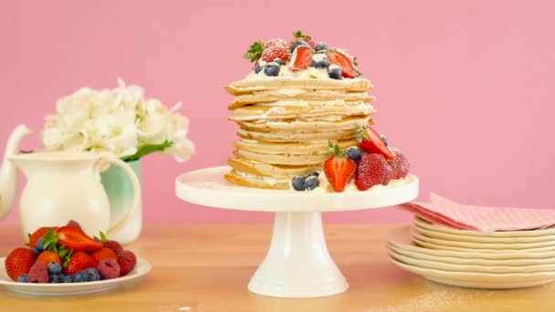Pannenkoek stapel taart, Vastenavond-Pancake Day viering. - Video