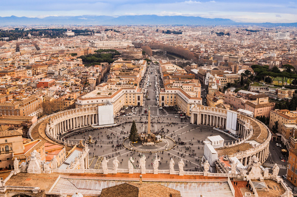 Rome, Italy. Peter's Square in Vatican - Zdjęcie, obraz