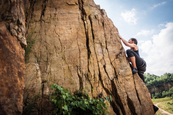 Young Climber Rock Climbing - Photo, image