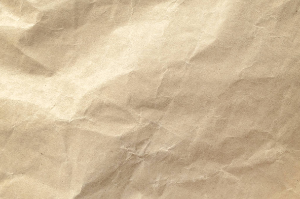 Textura de papel arrugado marrón para el fondo. - Foto, imagen
