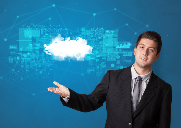 Person presenting cloud technology concept - 写真・画像