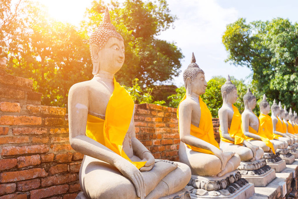 Исторический парк Аюттхая покрывает руины старого города Аюттхая, Ват яй чай монгкон. Phra nakhon si ayutthaya Province, Таиланд
 - Фото, изображение