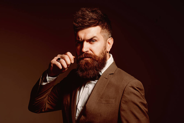 I prefer a barber to a hair stylist. Mens fashion. Man with long beard in business wear. Business as usual. Bearded man after barber shop. Fashion industry. Being a business person - Fotoğraf, Görsel