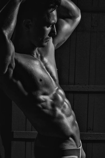 Muscular sexy man - Foto, immagini