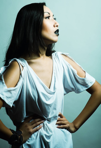 Beautiful young asian model  - Fotografie, Obrázek