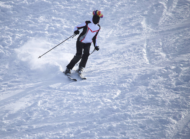 people skiing in the winter - Foto, Imagen